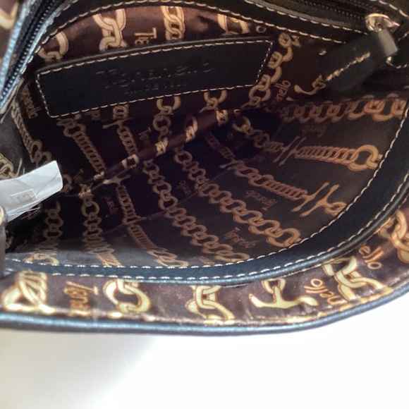 $20 Tignanello Leather Crossbody Bag. Black 24” drop strap. - Picture 7 of 11